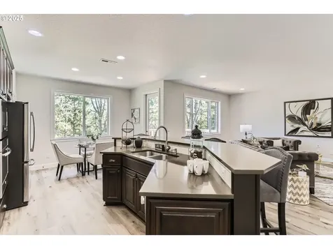 5802 NW Bannister Drive Portland OR 97229