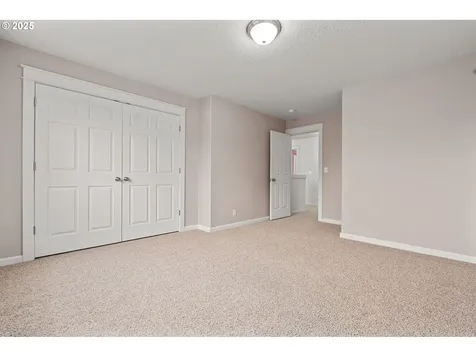 805 SE 9th Circle Battle Ground WA 98604