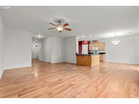 805 SE 9th Circle Battle Ground WA 98604