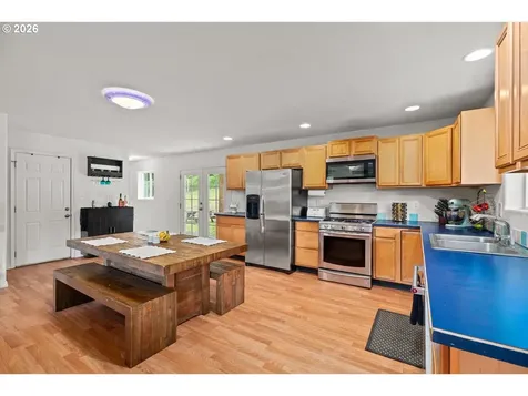 32171 Bishop Road Rainier OR 97048