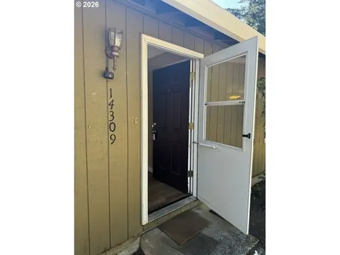 14309 NE 14th Circle Vancouver WA 98684