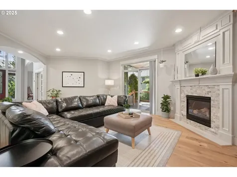 915 NE 36th Avenue Camas WA 98607