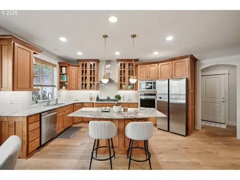 915 NE 36th Avenue Camas WA 98607