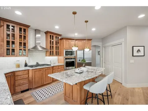 915 NE 36th Avenue Camas WA 98607