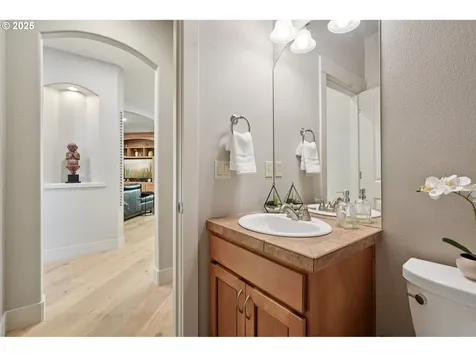 915 NE 36th Avenue Camas WA 98607