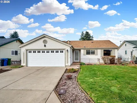 163 W Clackamas Circle Woodburn OR 97071
