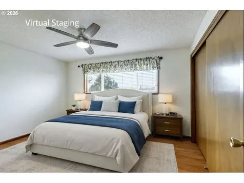 163 W Clackamas Circle Woodburn OR 97071