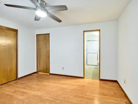 163 W Clackamas Circle Woodburn OR 97071