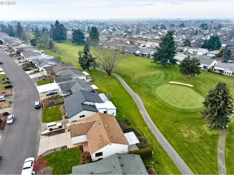 163 W Clackamas Circle Woodburn OR 97071