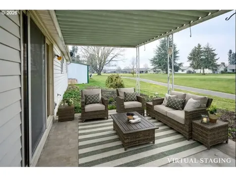 163 W Clackamas Circle Woodburn OR 97071