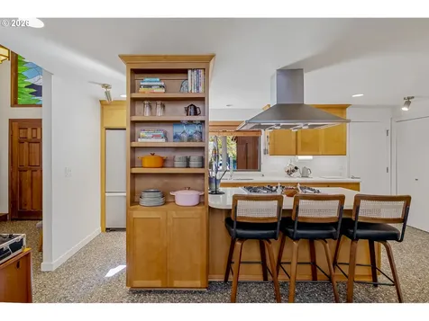 875 SE 25th Street Gresham OR 97080