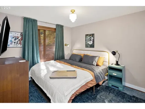 875 SE 25th Street Gresham OR 97080
