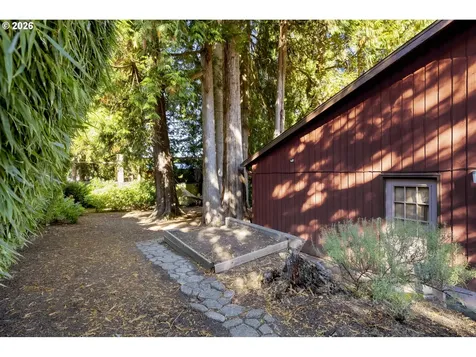 875 SE 25th Street Gresham OR 97080