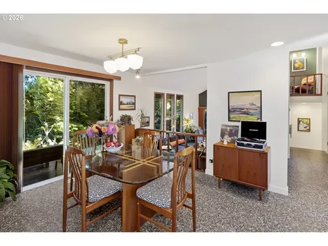 875 SE 25th Street Gresham OR 97080