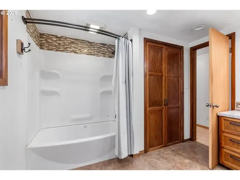 1812 Metzger Road Carson WA 98610