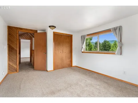 1812 Metzger Road Carson WA 98610