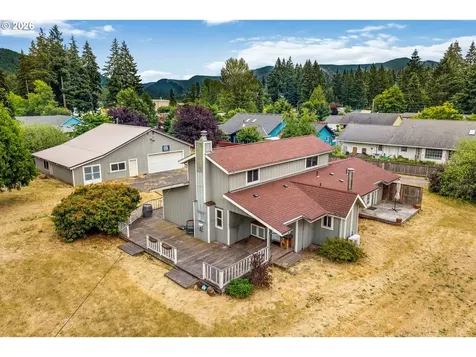 1812 Metzger Road Carson WA 98610