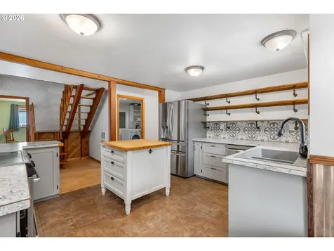 1812 Metzger Road Carson WA 98610
