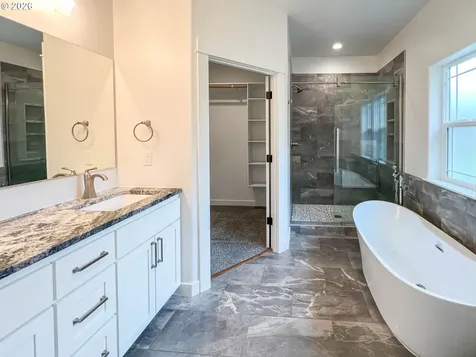625 NE Cummins Street Roseburg OR 97470