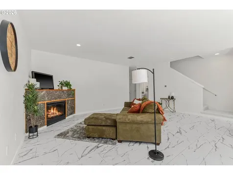 2998 SE Turner Creek Drive Hillsboro OR 97123