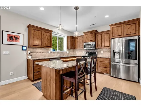 845 NW Sacajawea Street Camas WA 98607