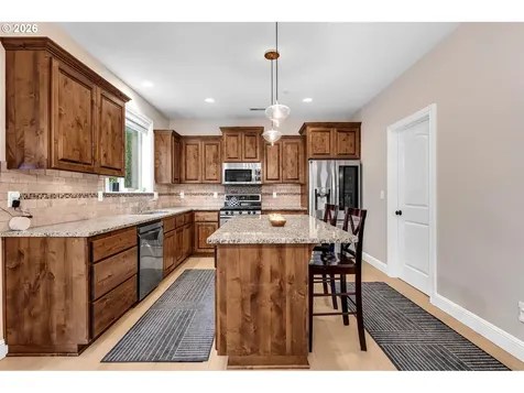 845 NW Sacajawea Street Camas WA 98607