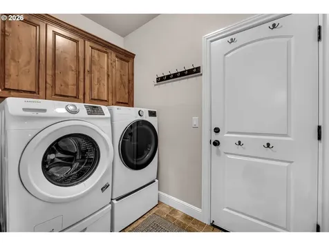 845 NW Sacajawea Street Camas WA 98607