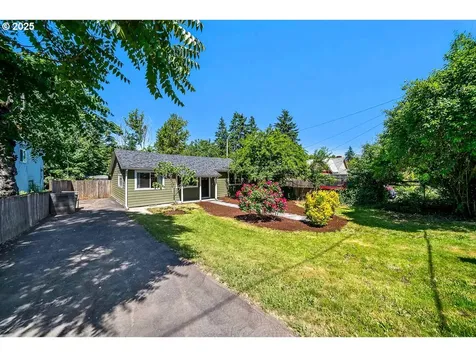 4339 NE Alberta Street Portland OR 97218
