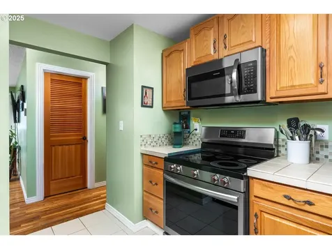 1870 Sallal Road Woodburn OR 97071