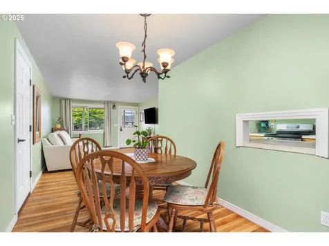 1870 Sallal Road Woodburn OR 97071