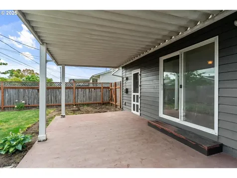 1870 Sallal Road Woodburn OR 97071