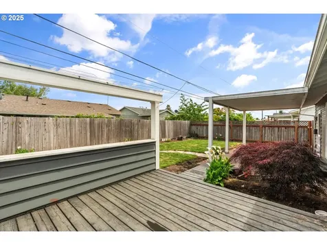 1870 Sallal Road Woodburn OR 97071