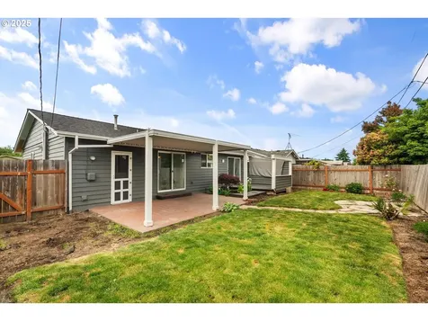 1870 Sallal Road Woodburn OR 97071