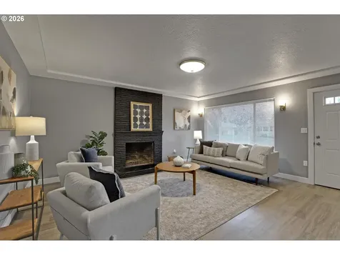12001 NE Morris Street Portland OR 97220