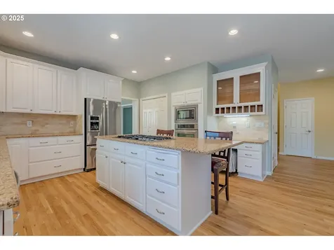 11717 NW 13th Court Vancouver WA 98685