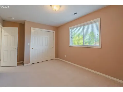 11717 NW 13th Court Vancouver WA 98685