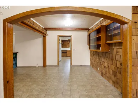 202 20th Street Springfield OR 97477