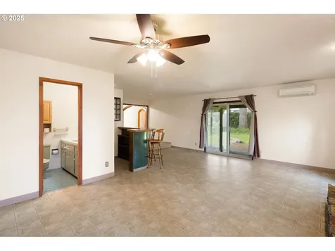 202 20th Street Springfield OR 97477