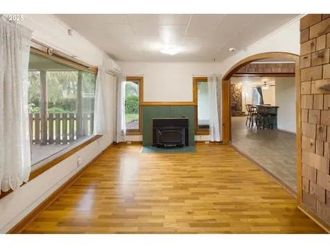 202 20th Street Springfield OR 97477