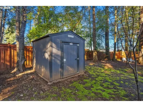 5051 Tualata Lane Lake Oswego OR 97035