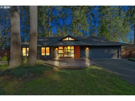 5051 Tualata Lane Lake Oswego OR 97035