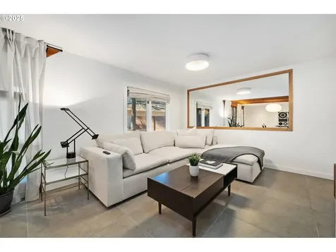 5051 Tualata Lane Lake Oswego OR 97035