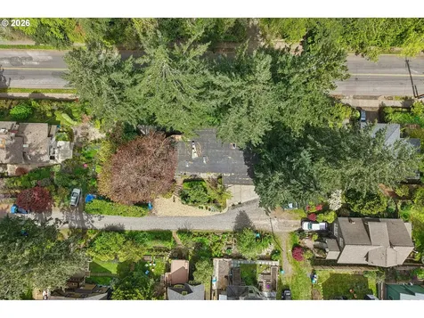 6639 SE Yamhill Court Portland OR 97215
