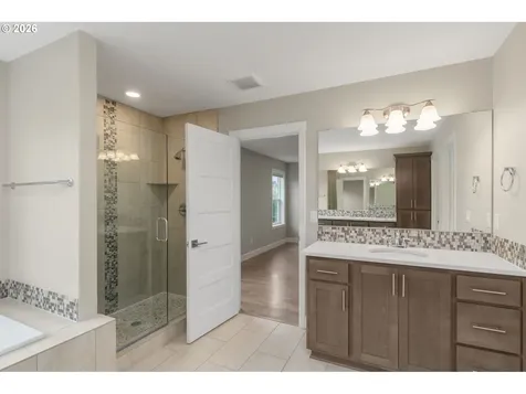 13217 NE 55th Avenue Vancouver WA 98686