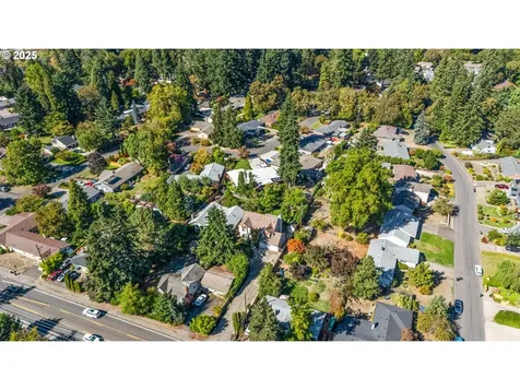 1059 Cal Young Road Eugene OR 97401
