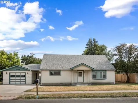 1904 Cove Avenue La Grande OR 97850
