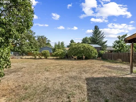 1904 Cove Avenue La Grande OR 97850