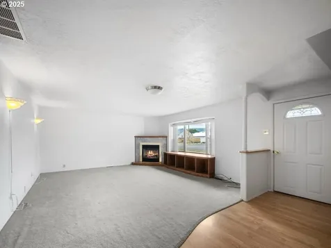 1904 Cove Avenue La Grande OR 97850
