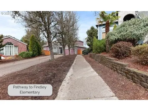 3950 NW Brookview Way Portland OR 97229