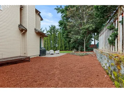 3950 NW Brookview Way Portland OR 97229